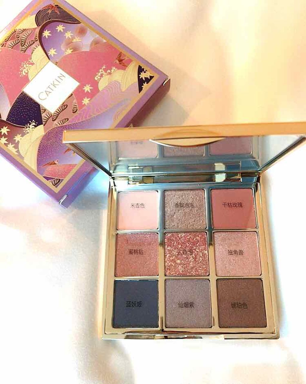 長相思シリーズ 9色アイシャドウパレット/CATKIN/アイシャドウパレットを使ったクチコミ（2枚目）