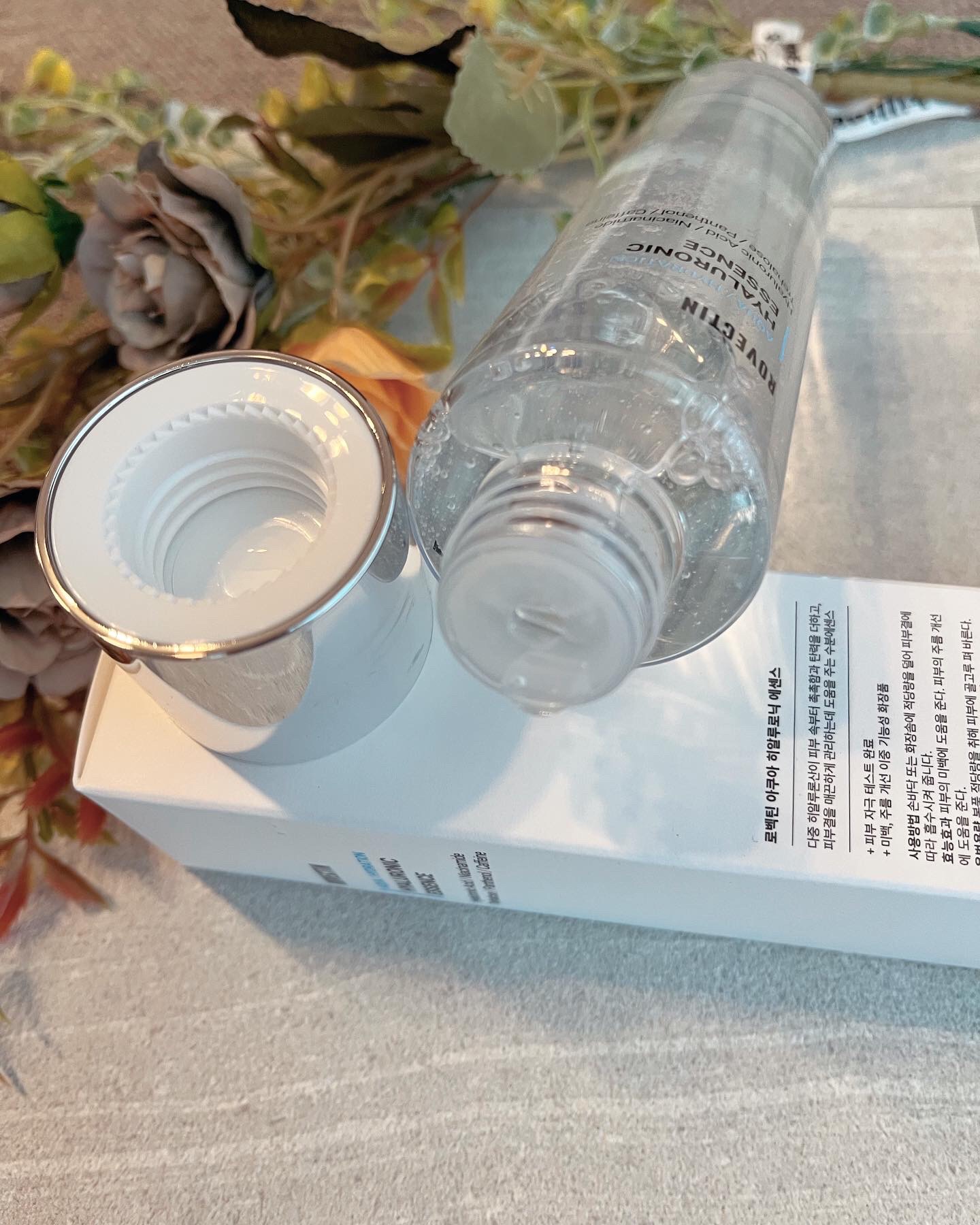 アクアヒアルロニックエッセンス/ロベクチン/化粧水を使ったクチコミ（2枚目）