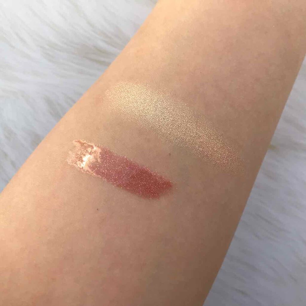 Kylighter / PRESSED ILLUMINATING POWDER/Kylie Cosmetics/パウダーチークを使ったクチコミ（3枚目）