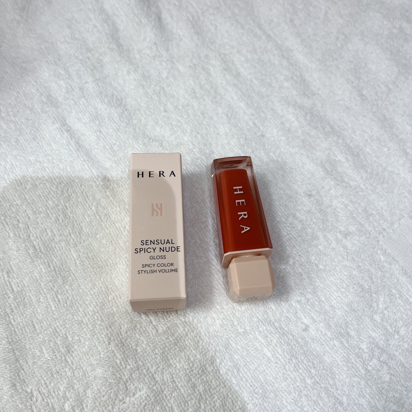センシュアルヌードグロス/HERA/リップグロスを使ったクチコミ(2枚目)
