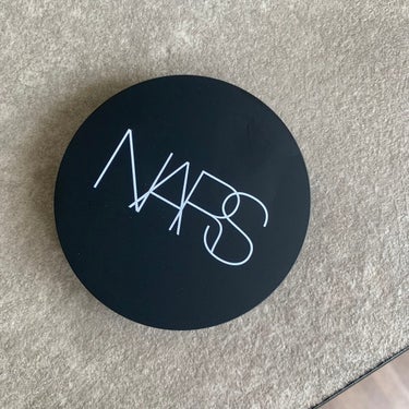 ソフトマット　アドバンスト　パーフェクティングパウダー/NARS/プレストパウダーを使ったクチコミ（1枚目）