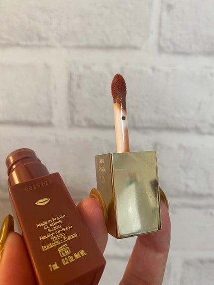 コンフォート リップオイル インテンス/CLARINS/リップグロスを使ったクチコミ(3枚目)