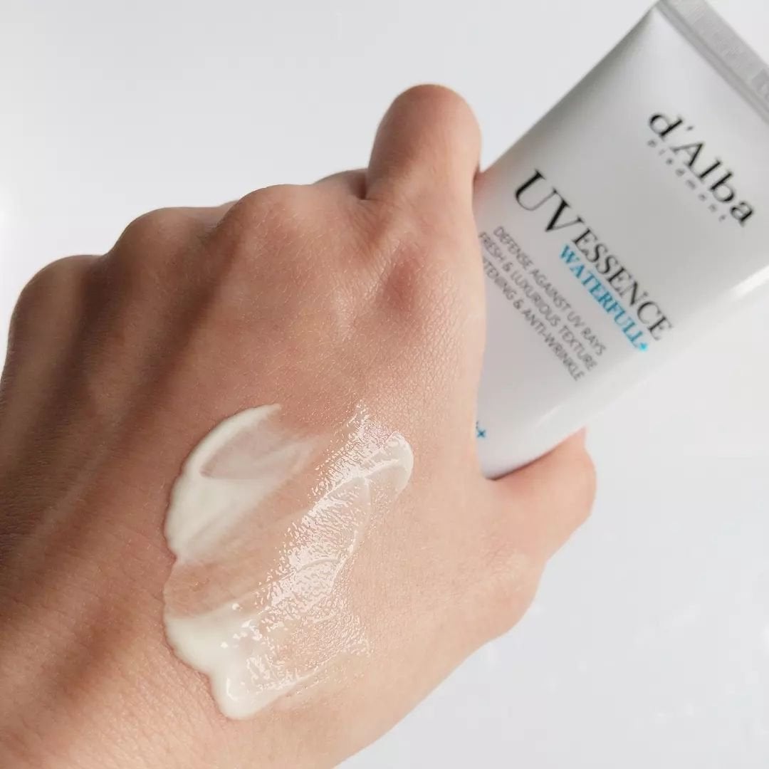 ダルバ ウォータフル エッセンス サンクリーム/ダルバ/日焼け止めクリームを使ったクチコミ(4枚目)