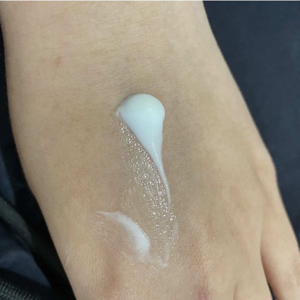 プロテクティブ UVエッセンス/excel/日焼け止めローションを使ったクチコミ（2枚目）