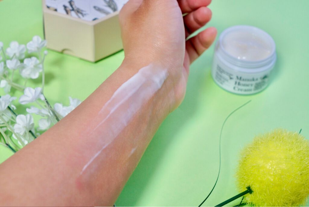 マヌカハニー クリーム/アピセラピーコスメティクス/フェイスクリームを使ったクチコミ(4枚目)