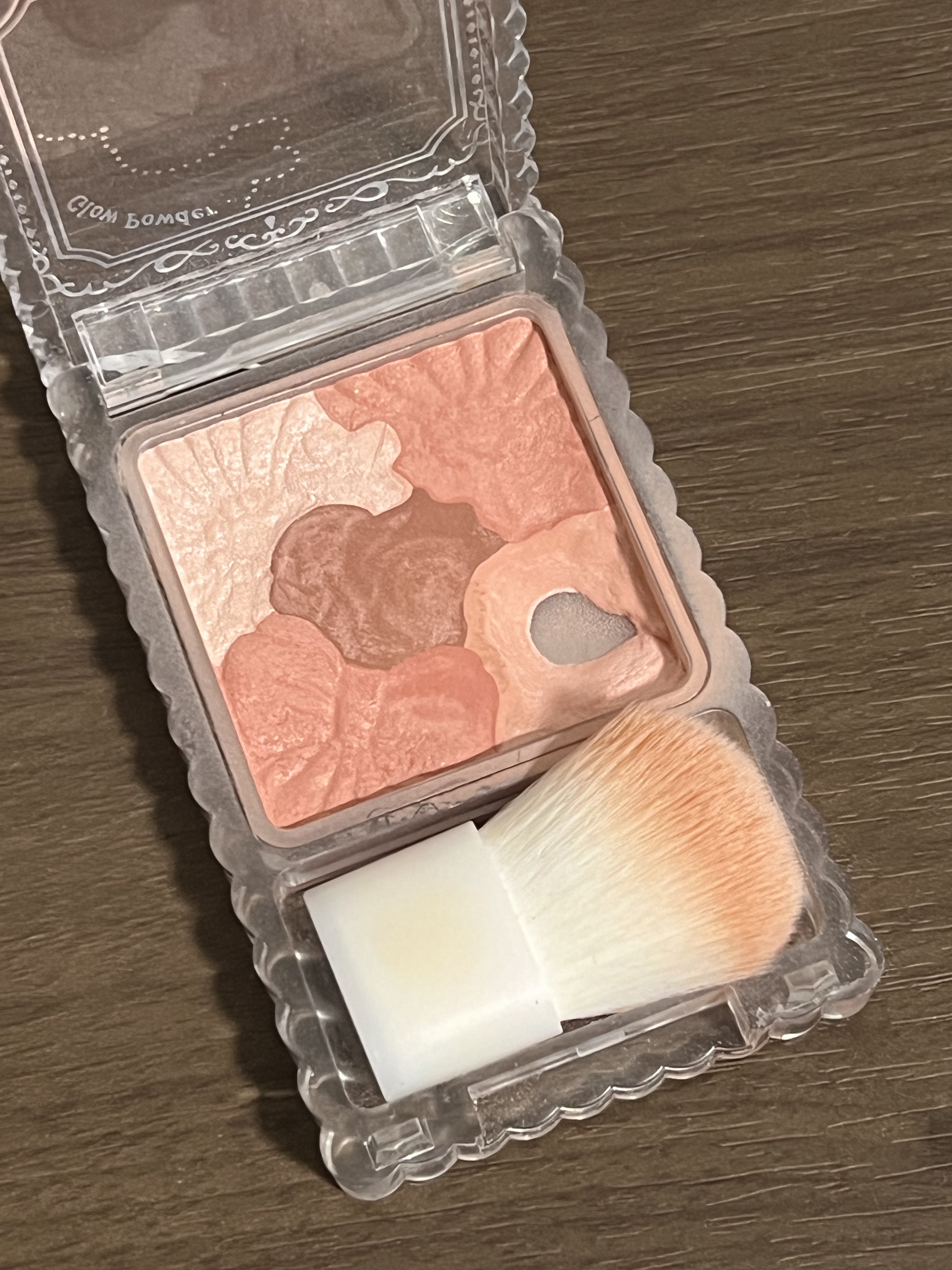 グロウフルールチークス/キャンメイク/パウダーチークを使ったクチコミ（1枚目）