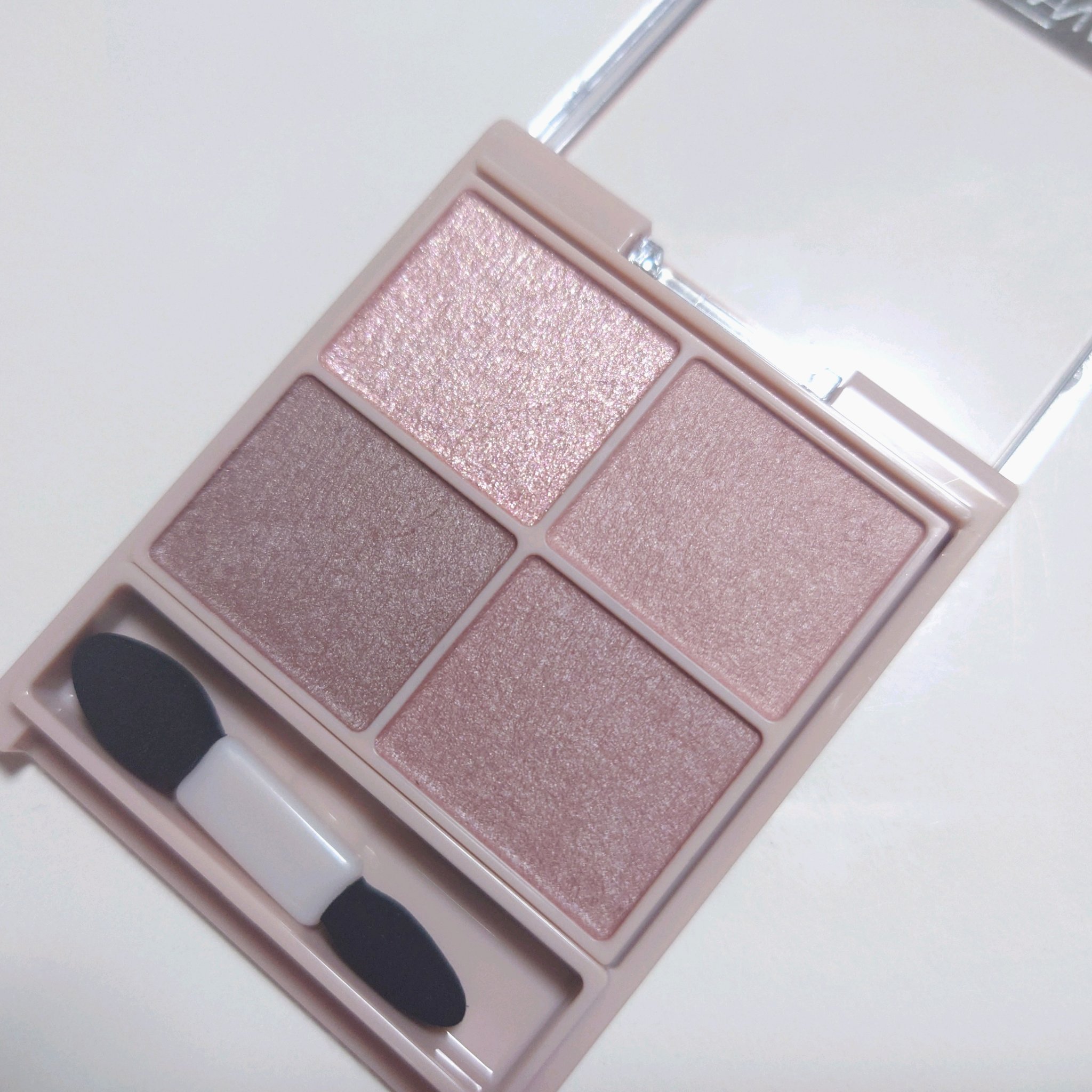 シルキースフレアイズ（マットタイプ）/キャンメイク/アイシャドウパレットを使ったクチコミ（3枚目）