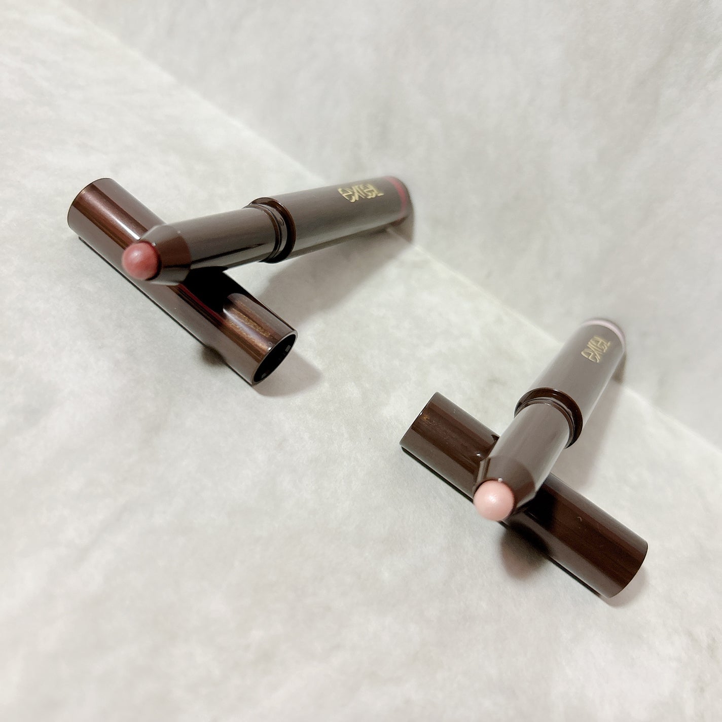 グリームオンフィットシャドウ/excel/スティックアイシャドウを使ったクチコミ(3枚目)