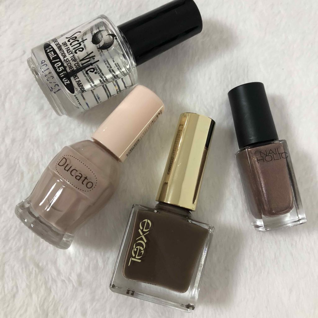 ネイルホリック Earth color/ネイルホリック/マニキュアを使ったクチコミ（2枚目）