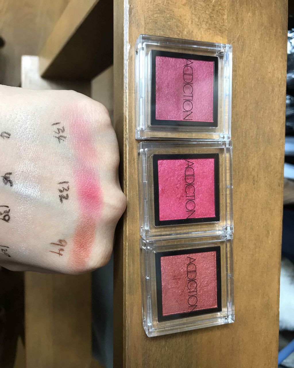 アディクション ザ アイシャドウ 134 Blood Moon★限定色/ADDICTION/単色アイシャドウを使ったクチコミ（1枚目）