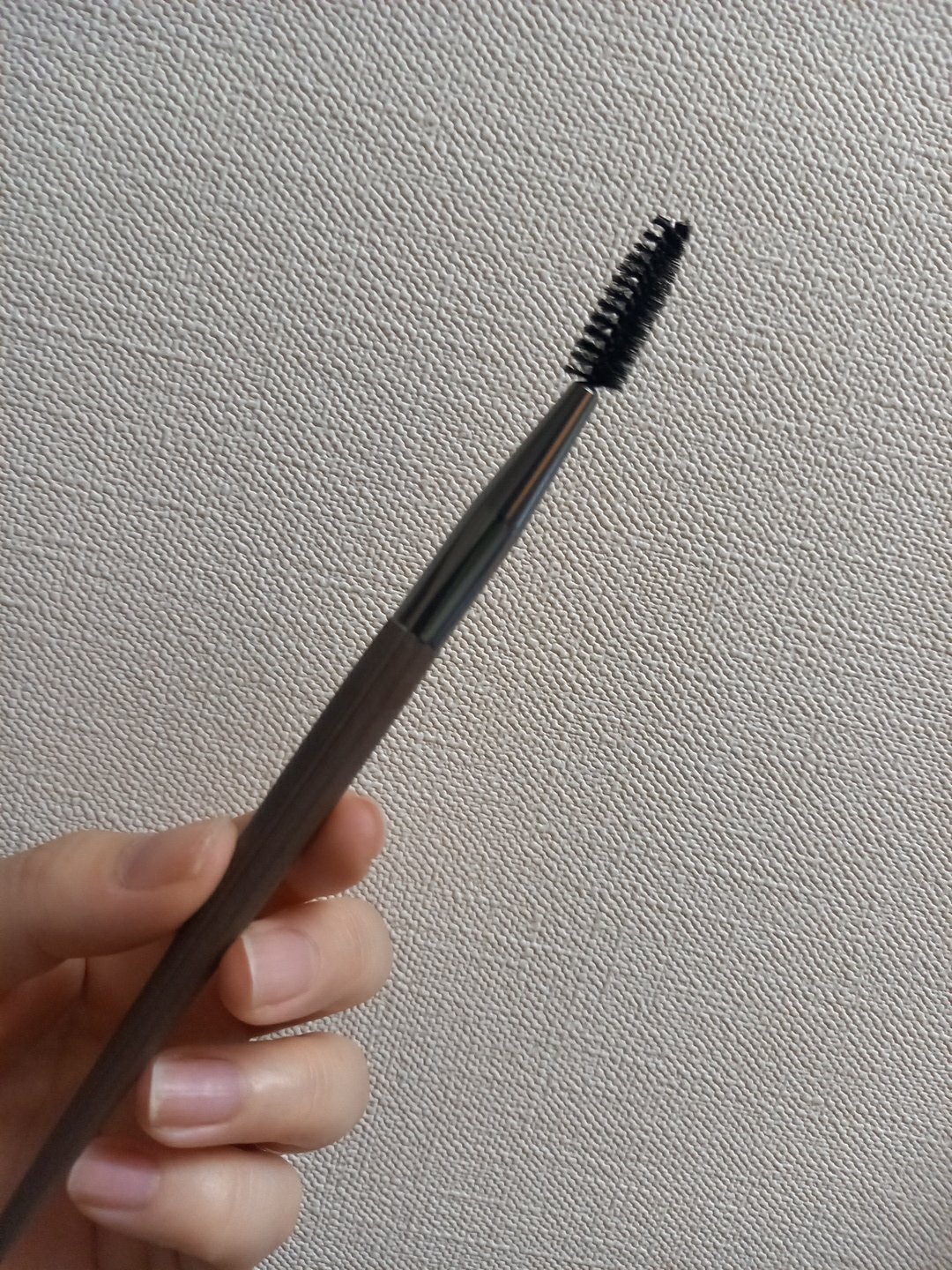 ポイントブラシ（コーヒーハンドル）/DAISO/メイクブラシを使ったクチコミ（2枚目）