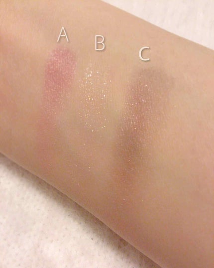 ジューシーピュアアイズ/キャンメイク/アイシャドウパレットを使ったクチコミ(3枚目)