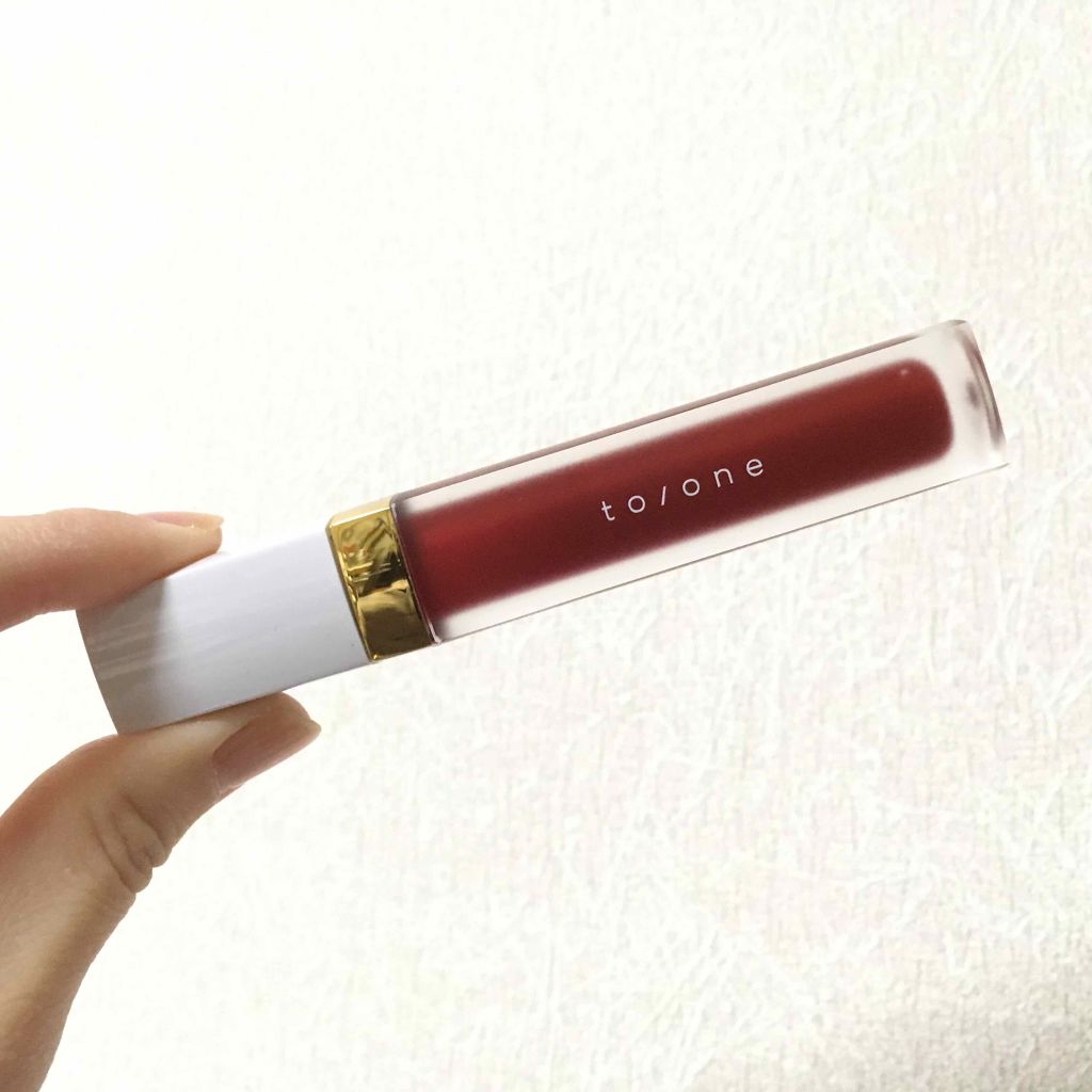 トーン ペタル エッセンス グロス/to/one/リップグロスを使ったクチコミ(1枚目)
