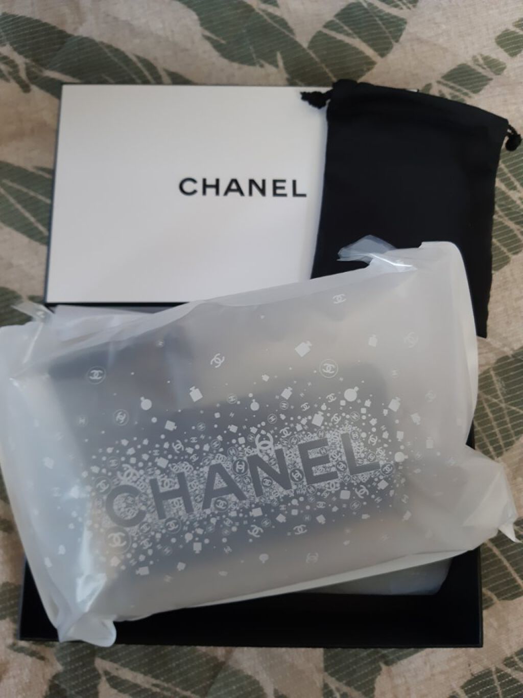 レ キャトル オンブル/CHANEL/アイシャドウパレットを使ったクチコミ（2枚目）