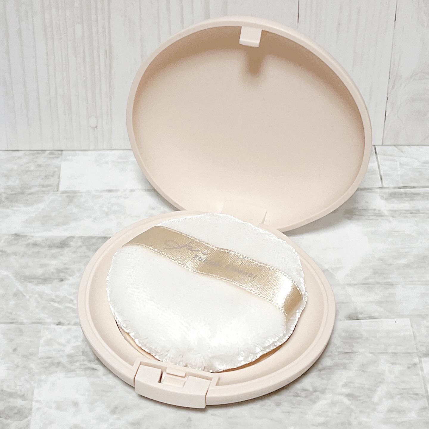 サナ　素肌記念日 スキンケアパウダー N 01 ヌードベージュ/素肌記念日/プレストパウダーを使ったクチコミ（2枚目）