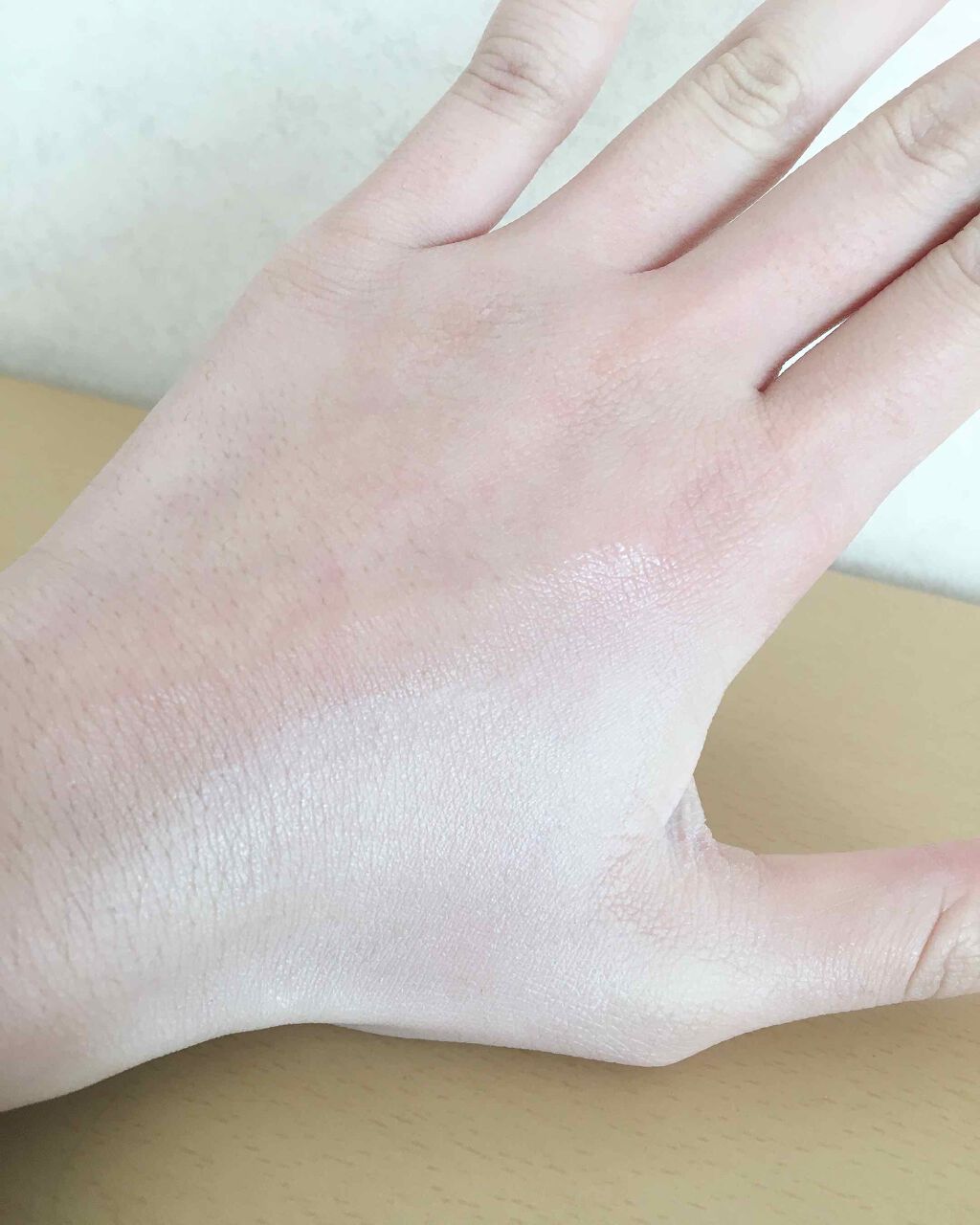 トーンアップボディジェル   ミルクホワイト/モウシロ/化粧下地を使ったクチコミ（3枚目）