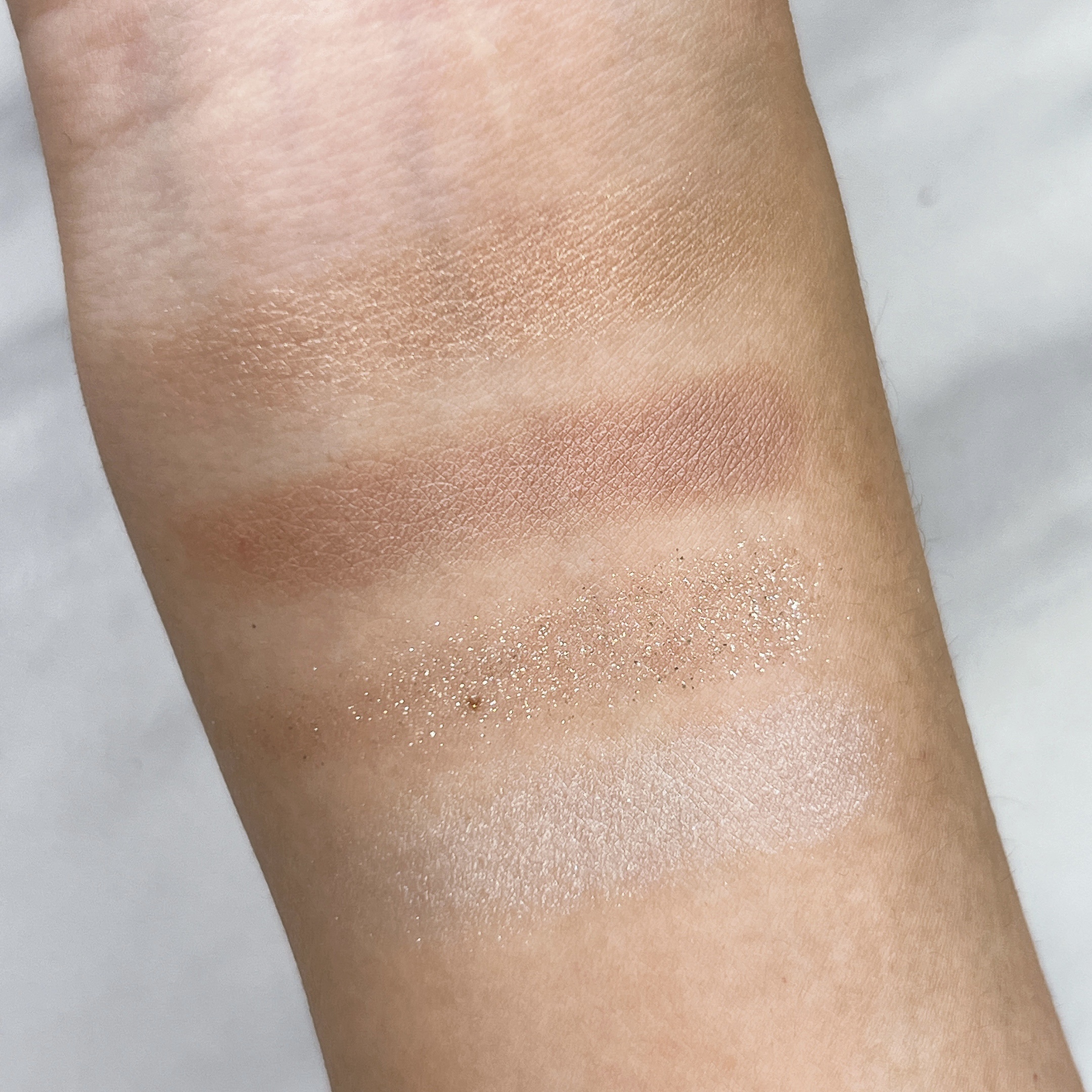 THE アイパレR/b idol/アイシャドウパレットを使ったクチコミ（3枚目）