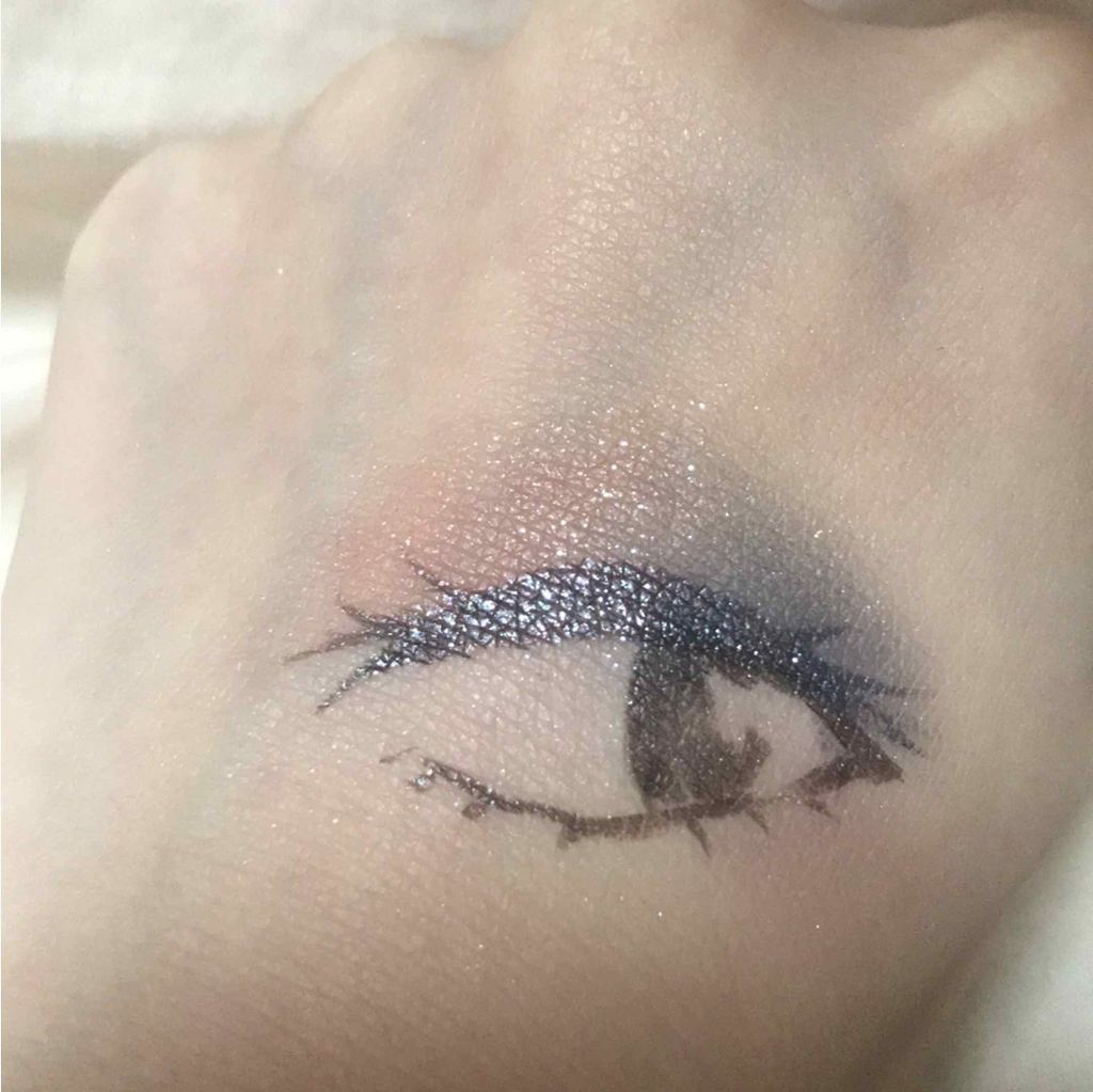 アディクション ザ アイシャドウ/ADDICTION/単色アイシャドウを使ったクチコミ（3枚目）