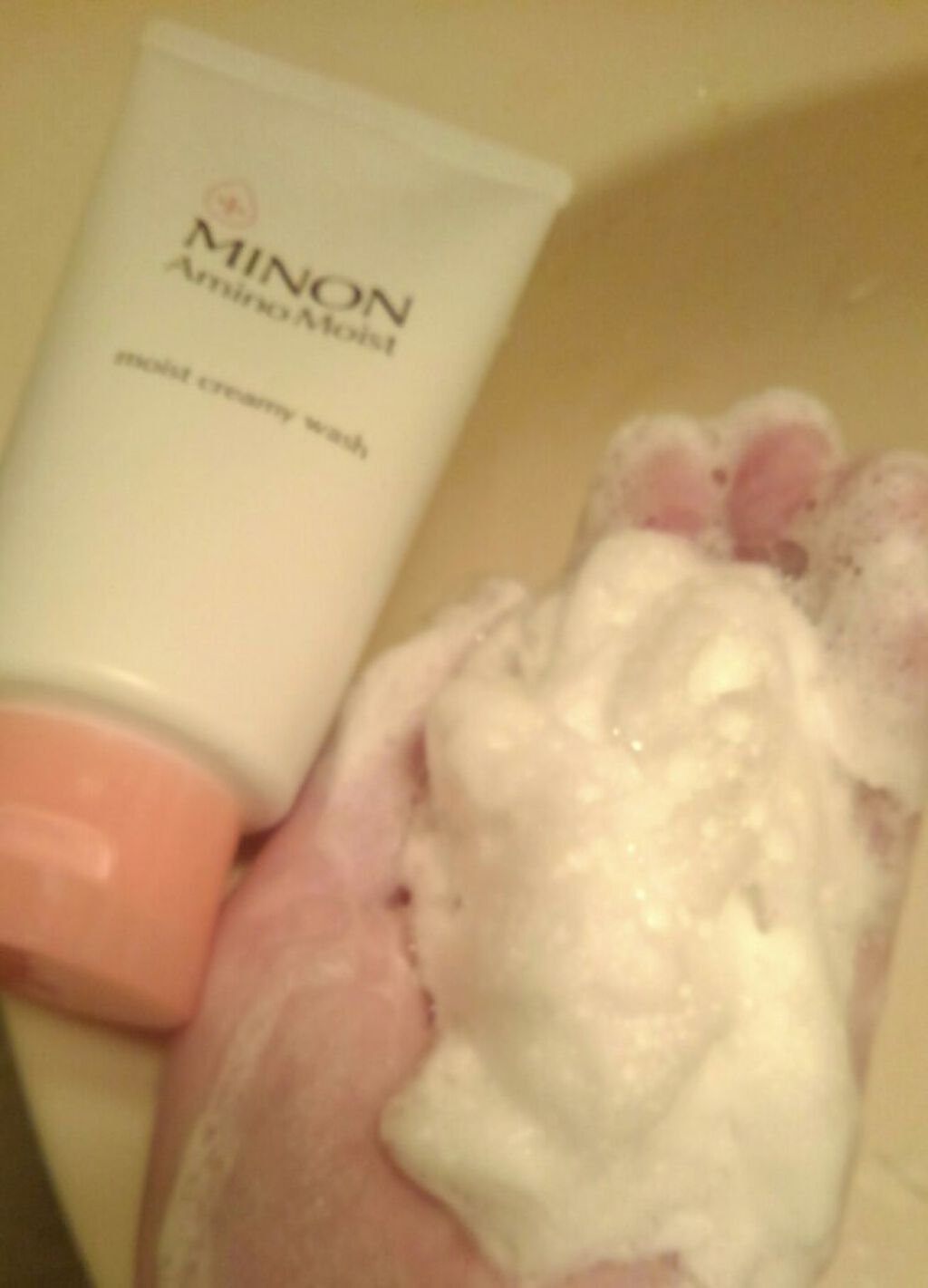 アミノモイスト モイストクリーミィ ウォッシュ/ミノン/洗顔フォームを使ったクチコミ(4枚目)