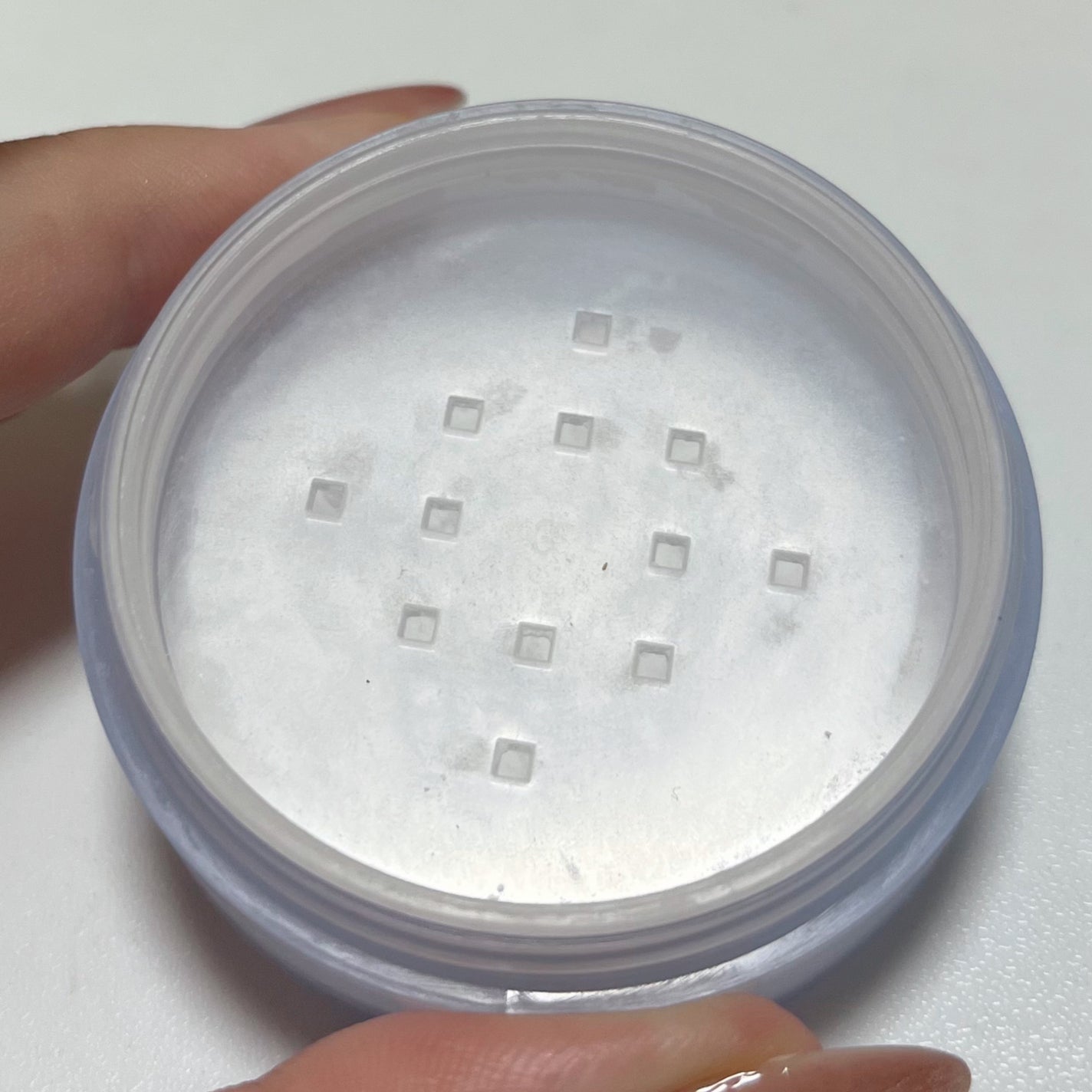 ヨレンパウダー さらポアカバー/muice/ルースパウダーを使ったクチコミ(2枚目)