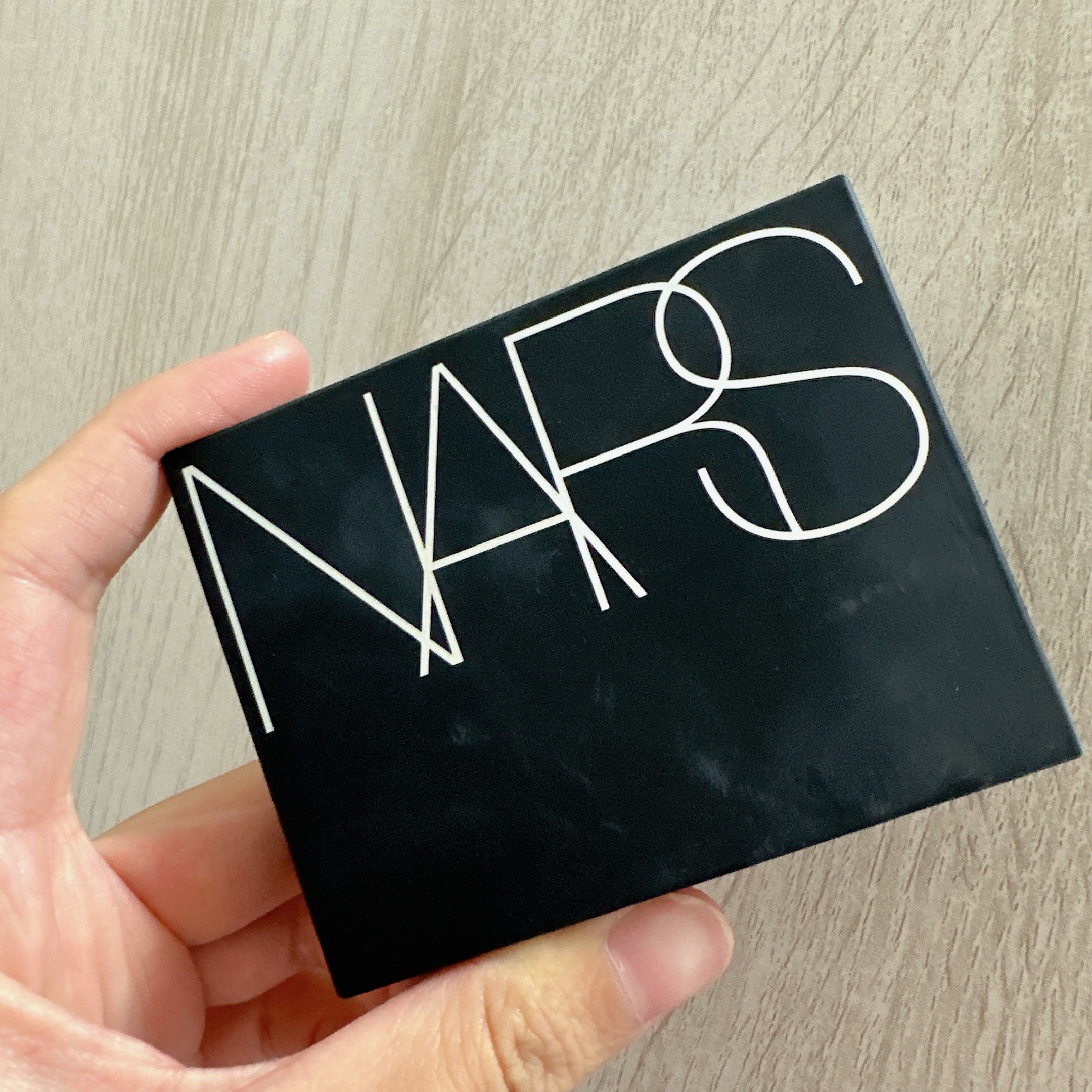 ライトリフレクティングセッティングパウダー　プレスト　N/NARS/プレストパウダーを使ったクチコミ（1枚目）