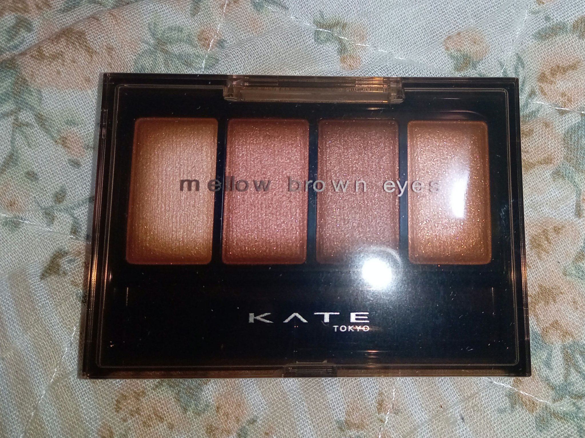 ケイト メロウブラウンアイズ/KATE/アイシャドウパレットを使ったクチコミ（2枚目）