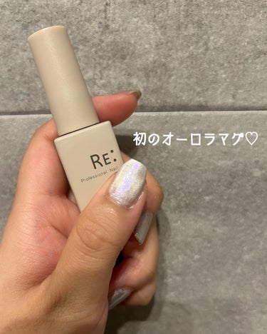 Beach 【RE:】 Mist. ボトルタイプ ジェル ネイル Re:gelのクチコミ「ネイルレポ🌼


マグネットは前回に引き続き
Beachさんの色違いです！

前回のパープル可.....」（1枚目）