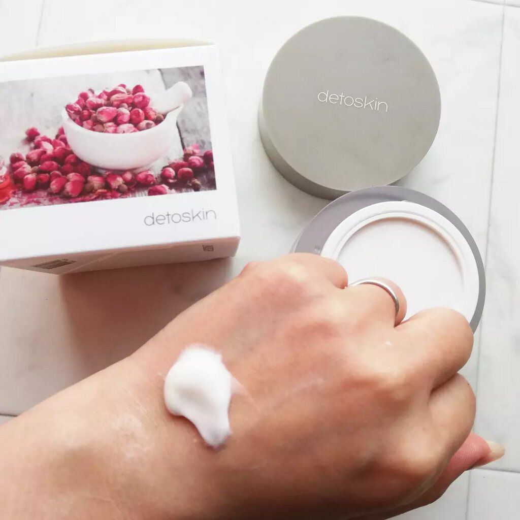 ROSEHIP HYDRA REPAIR CREAM/DETOSKIN/フェイスクリームを使ったクチコミ(4枚目)