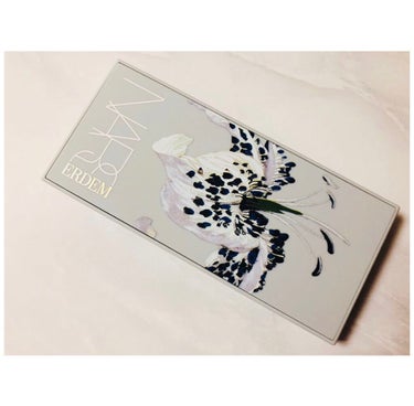 NARS フルールファータル アイシャドーパレット のクチコミ「| NARS × ERDEM |

フルールファタール
アイシャドーパレット

大好きなNAR.....」（2枚目）