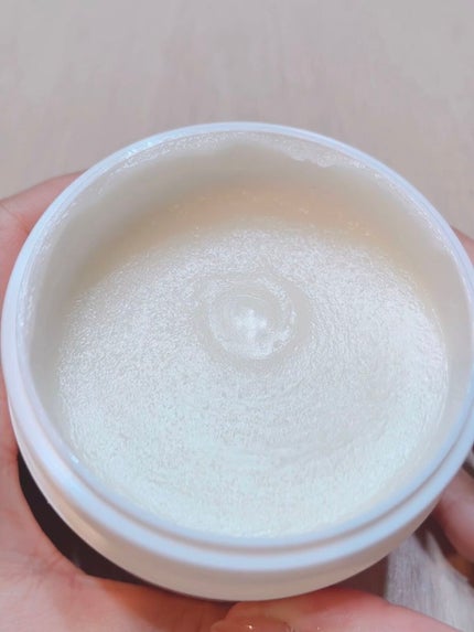 クナイプ シュガースクラブ スイートアーモンド  スイートアーモンド 200ml【旧】/クナイプ/ボディスクラブを使ったクチコミ(2枚目)