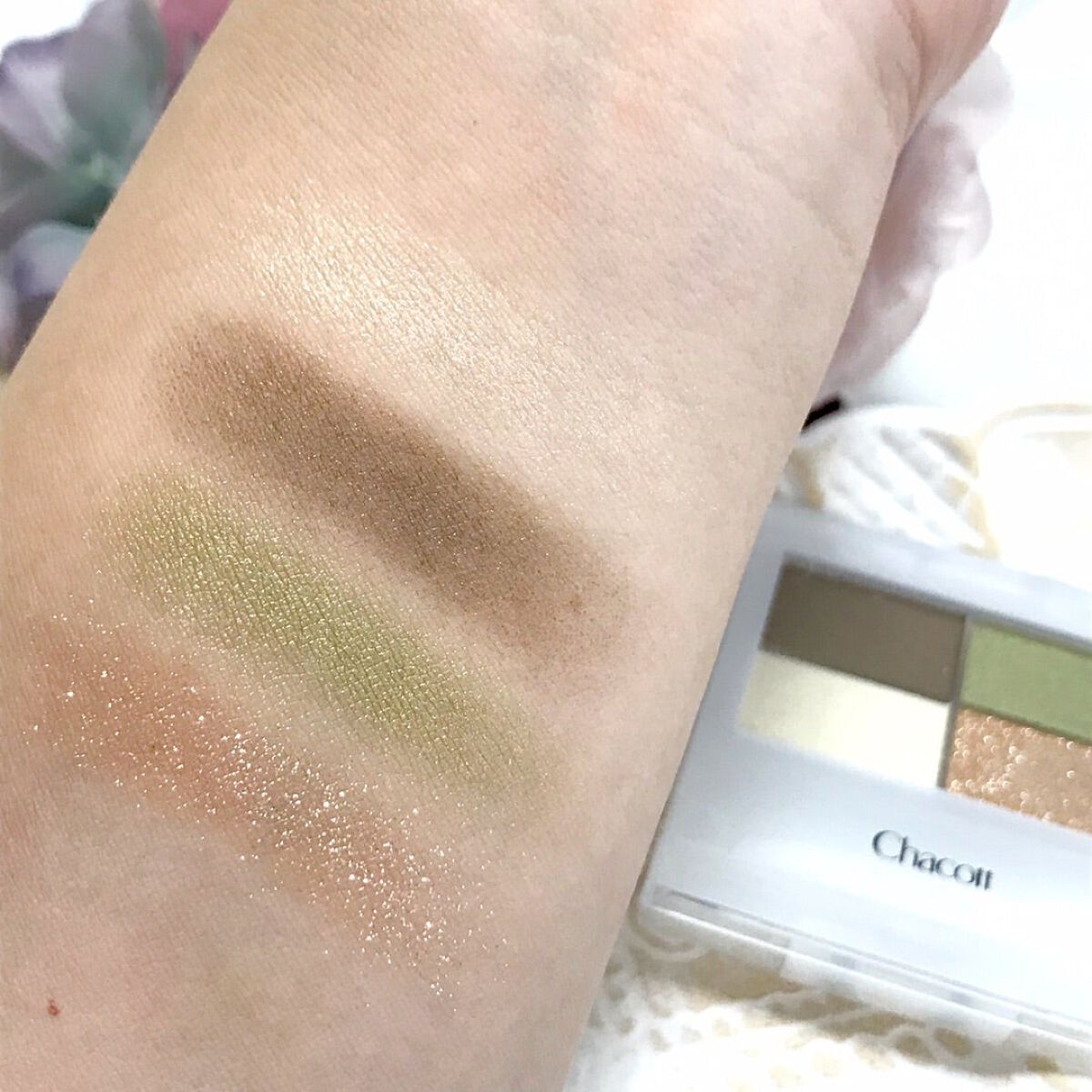 フェイスカラーパレット/チャコット・コスメティクス/アイシャドウパレットを使ったクチコミ（2枚目）