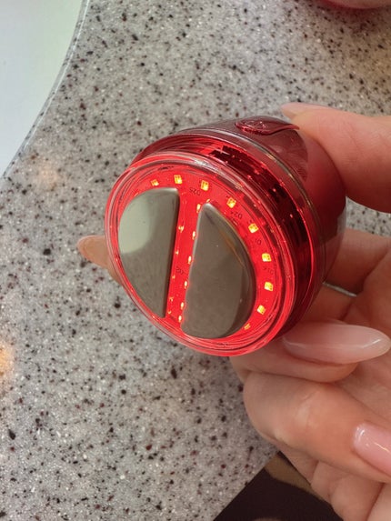 シューマジゴールド糸リフティングクリーム+EMS美顔器/MEDITHERAPY/フェイスクリームを使ったクチコミ(4枚目)