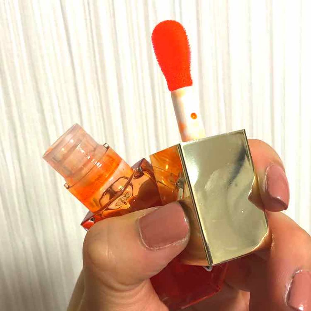 コンフォート リップオイル /CLARINS/リップグロスを使ったクチコミ(2枚目)