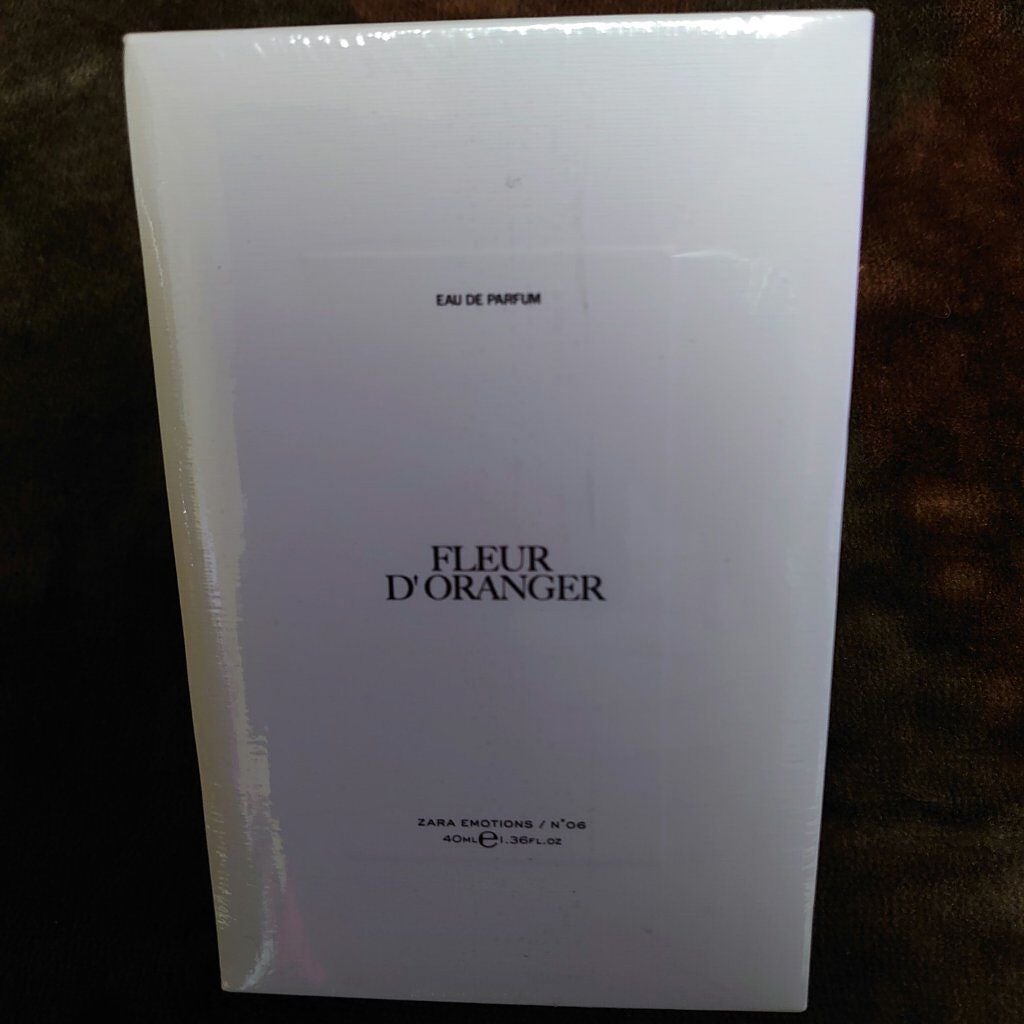 もめんどうふ on LIPS 「#モテ香水✼••┈┈••✼••┈┈••✼••┈┈••✼••┈┈..」(1枚目)