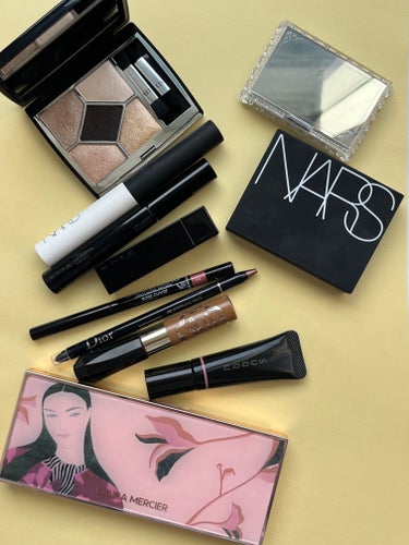 スマッジプルーフ アイシャドーベース/NARS/アイシャドウベースを使ったクチコミ（3枚目）