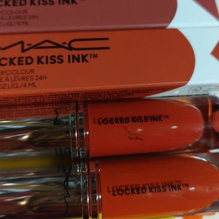 M·A·C ロックド キス インク リップカラー/M・A・C/口紅を使ったクチコミ(2枚目)