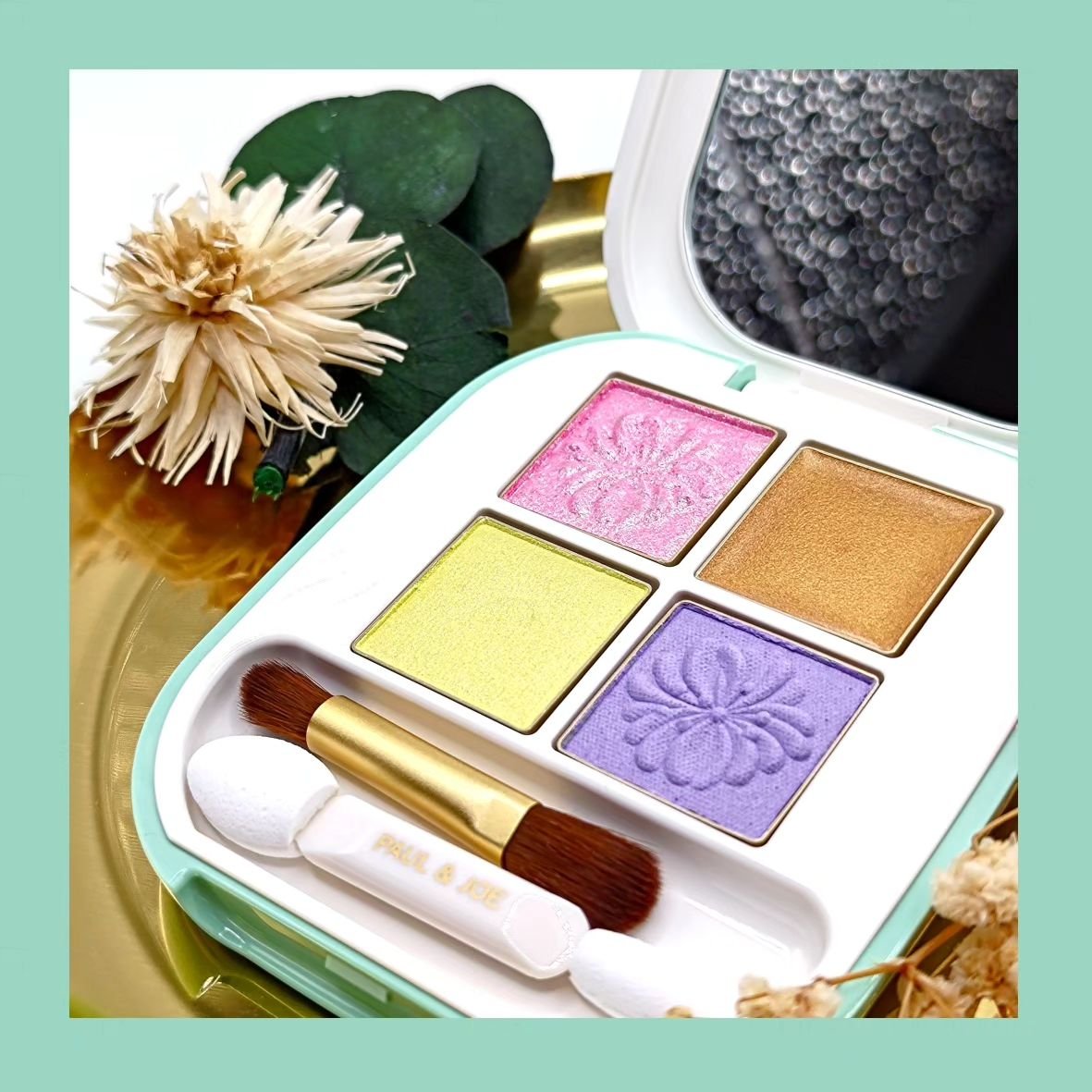 ポール ＆ ジョー アイデザイン パレット 06 ステンドグラス/PAUL & JOE BEAUTE/アイシャドウパレットを使ったクチコミ（2枚目）