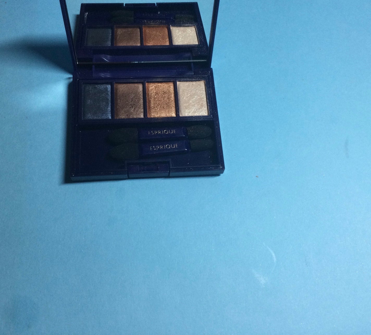 ケイト デザイニングアイブロウ3D/KATE/パウダーアイブロウを使ったクチコミ(2枚目)