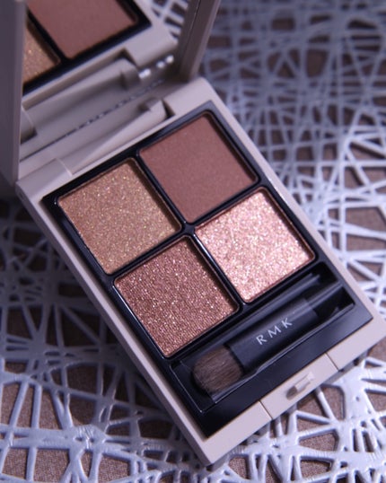 RMK シンクロマティック アイシャドウパレット/RMK/アイシャドウパレットを使ったクチコミ(2枚目)