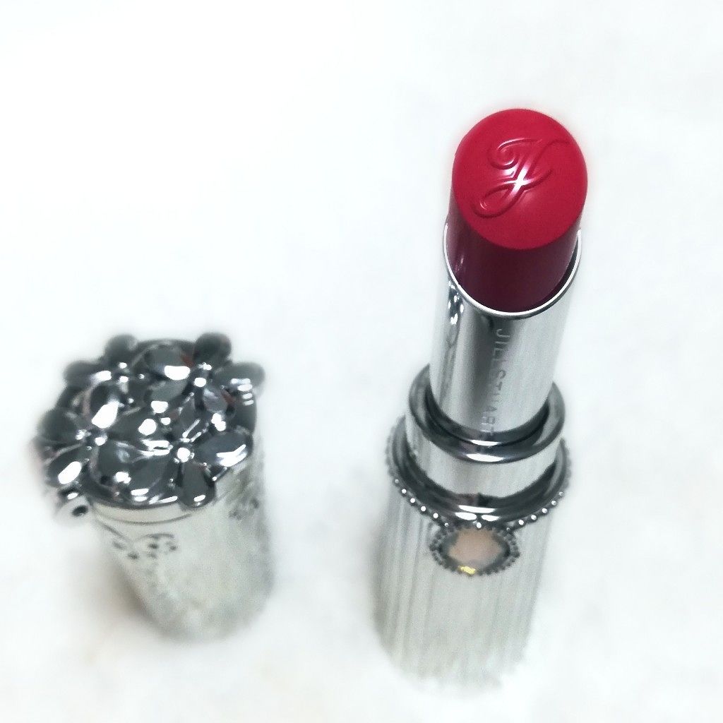 ジルスチュアート リップブロッサム ベルベット 07 pretty bougainvillea/JILL STUART/口紅を使ったクチコミ（2枚目）