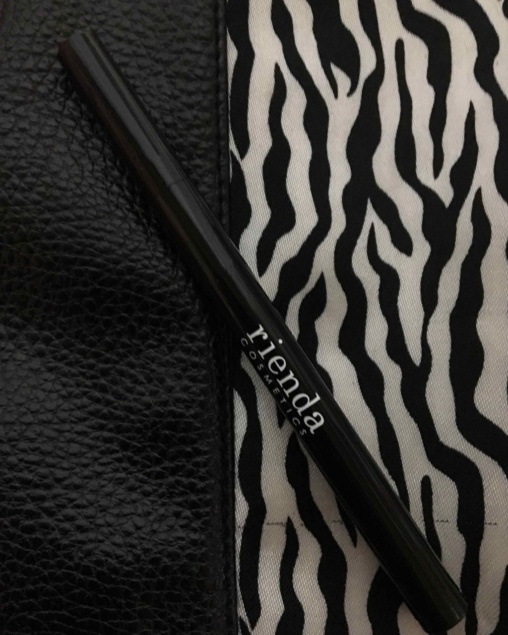 リエンダ グラマラスEYE リキッドアイライナー/rienda(リエンダ)/リキッドアイライナーを使ったクチコミ（1枚目）