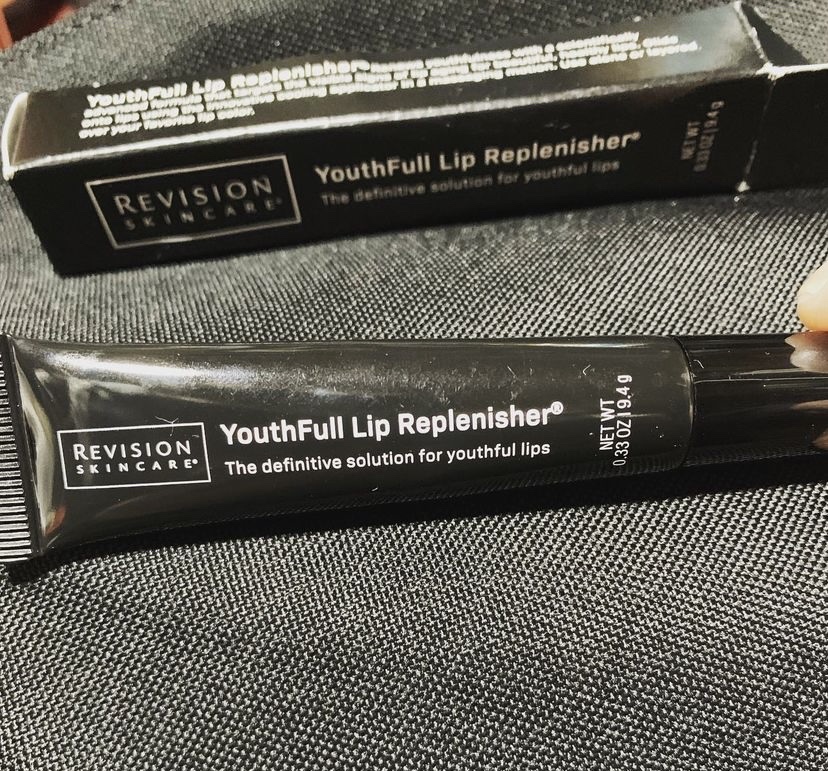 ユースフルリップ/REVISION SKINCARE/リップクリームを使ったクチコミ（1枚目）