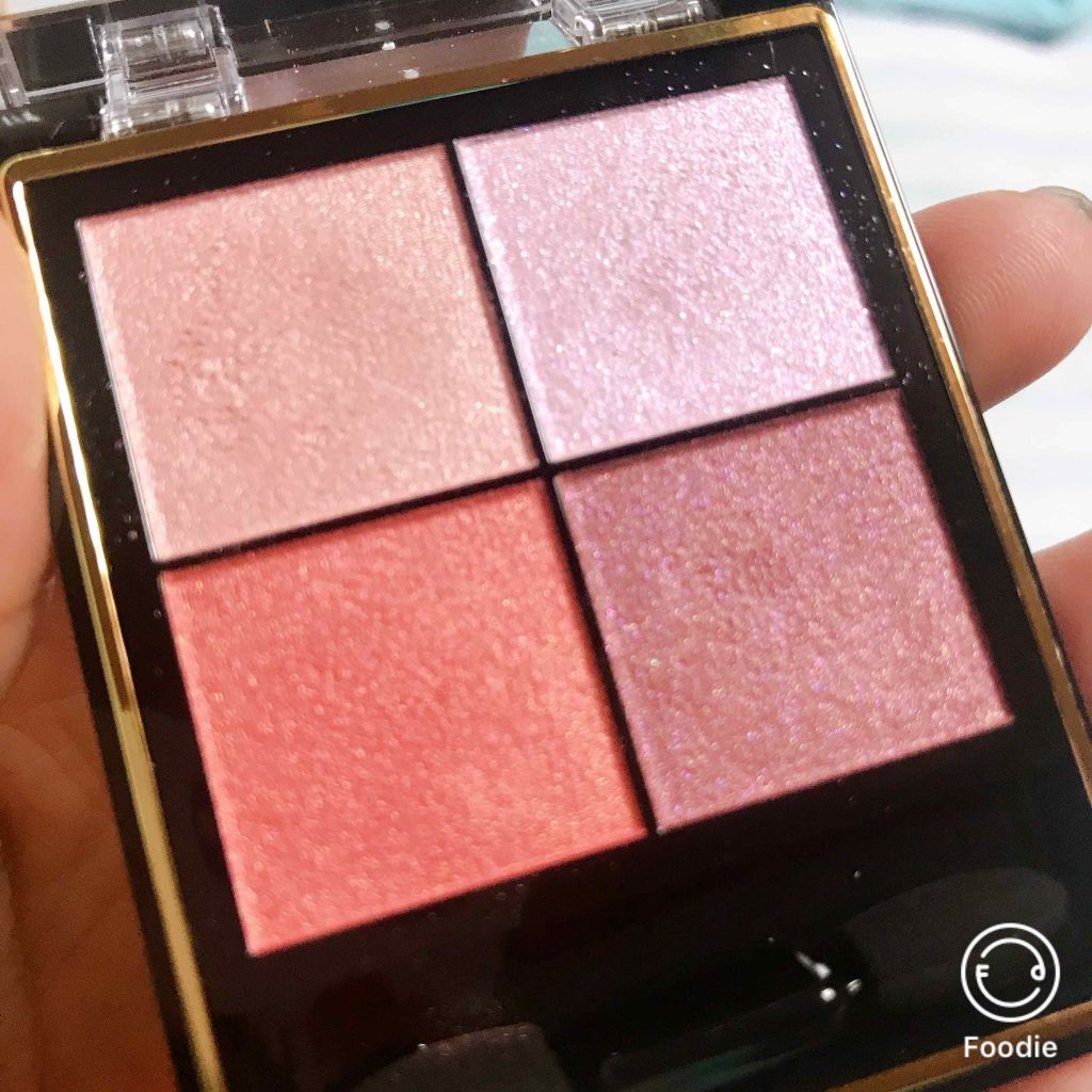 リアルクローズシャドウ/excel/アイシャドウパレットを使ったクチコミ(2枚目)