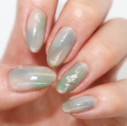 カラフルネイルズ/キャンメイク/マニキュアを使ったクチコミ(5枚目)