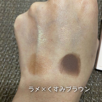 レブロン ダズル アイシャドウ クアッド 001 グレイジング ブラウン/REVLON/アイシャドウパレットを使ったクチコミ(3枚目)