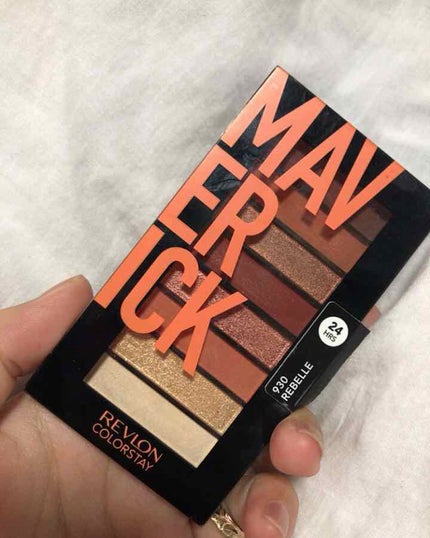カラーステイ ルックス ブック パレット/REVLON/アイシャドウパレットを使ったクチコミ(1枚目)
