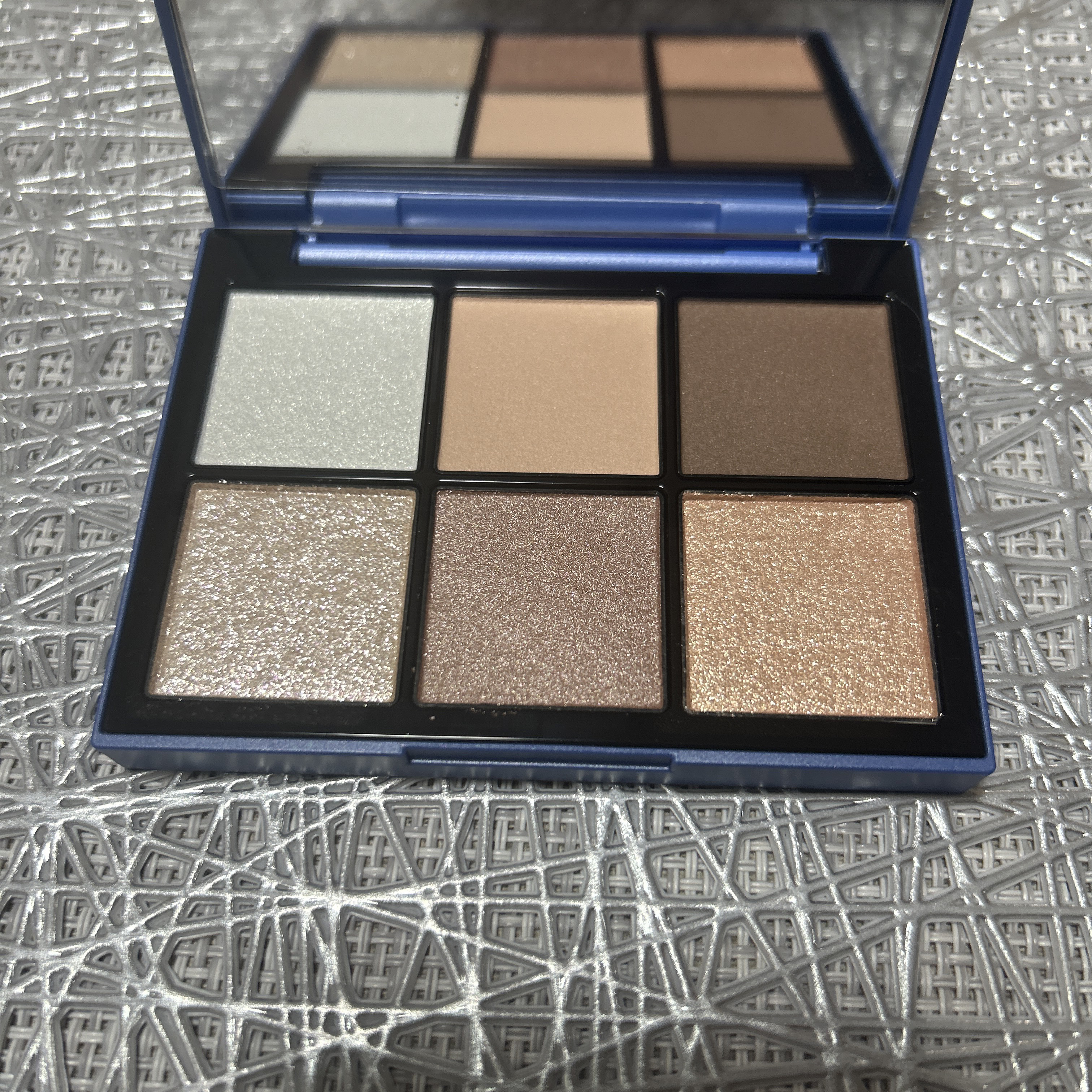 ケイト デザイニングアイブロウ3D/KATE/パウダーアイブロウを使ったクチコミ（3枚目）