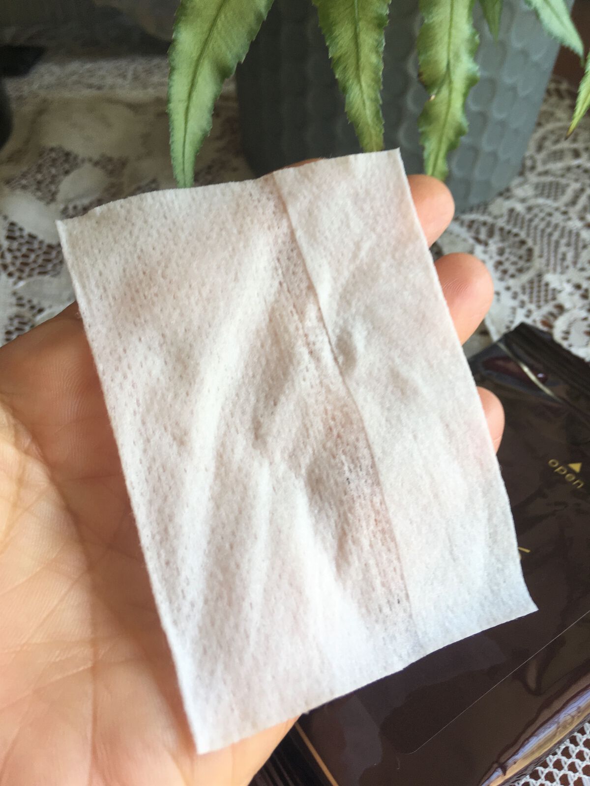 ビオレメイクの上からうるピタ肌持続シート/ビオレ/フェイスシートを使ったクチコミ(1枚目)