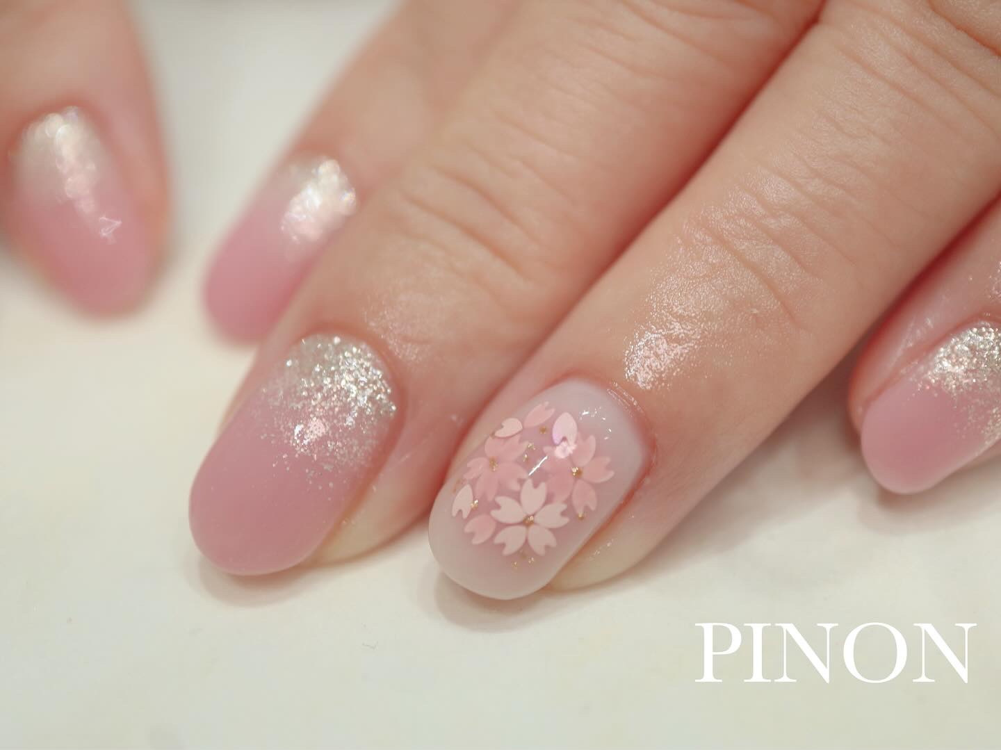 #桜ネイル,#チークネイル,#3月ネイルのネイルデザイン