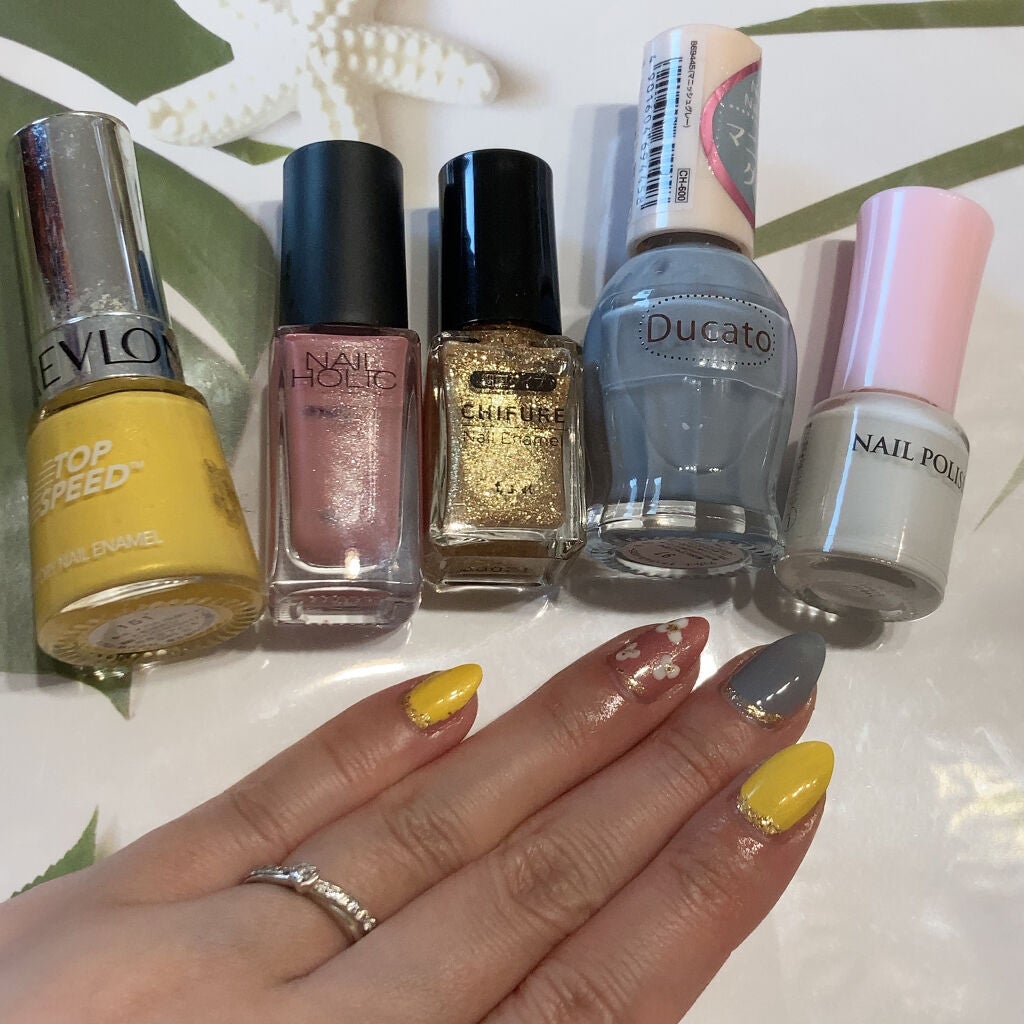 ネイル エナメル/REVLON/マニキュアを使ったクチコミ(4枚目)